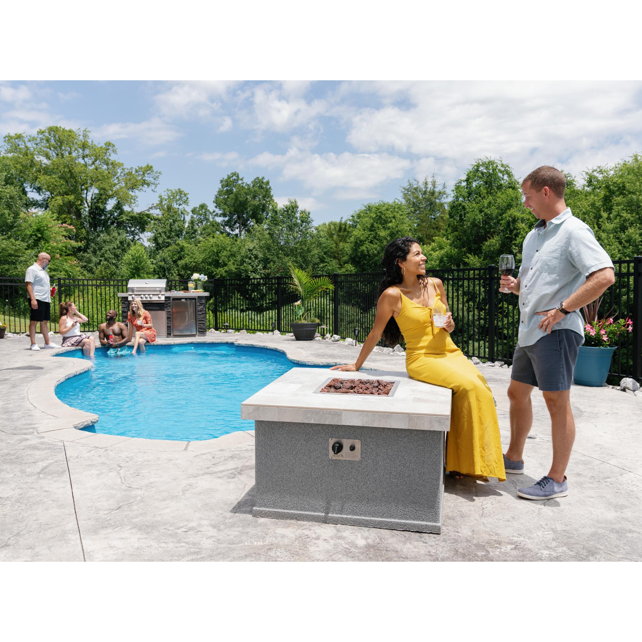 Bull Small Square Fire Pit