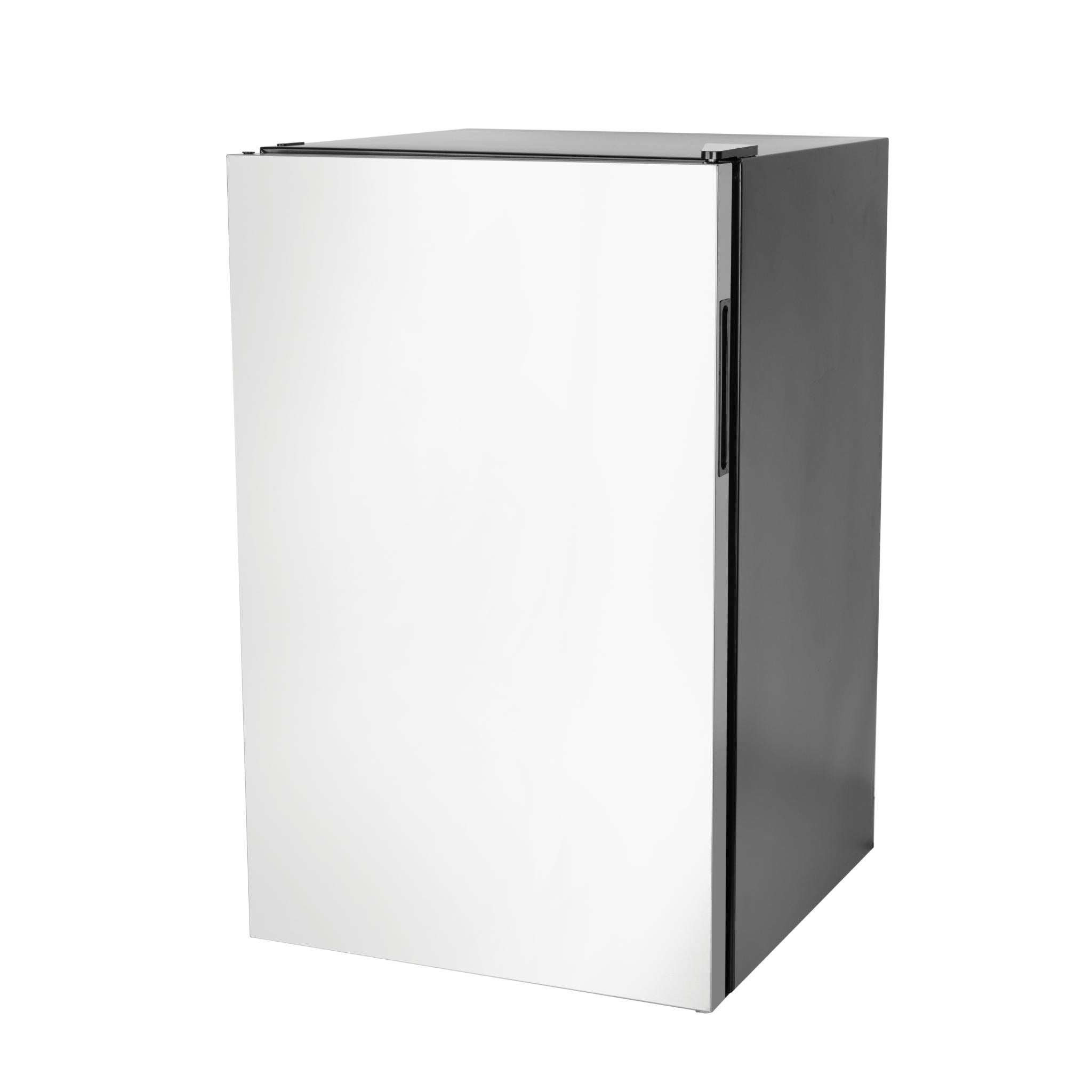 Bull Select Contemporary Refrigerator 4.5cu ft.