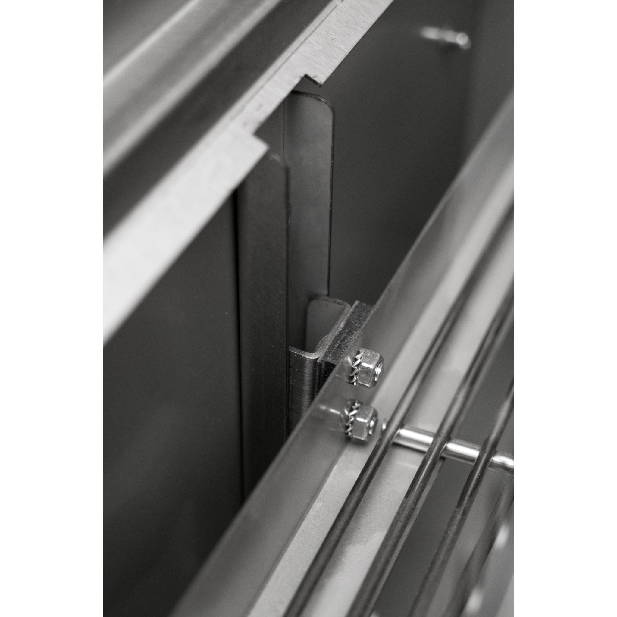 Bull 30" Bison Premium Complete Charcoal Grill Cart