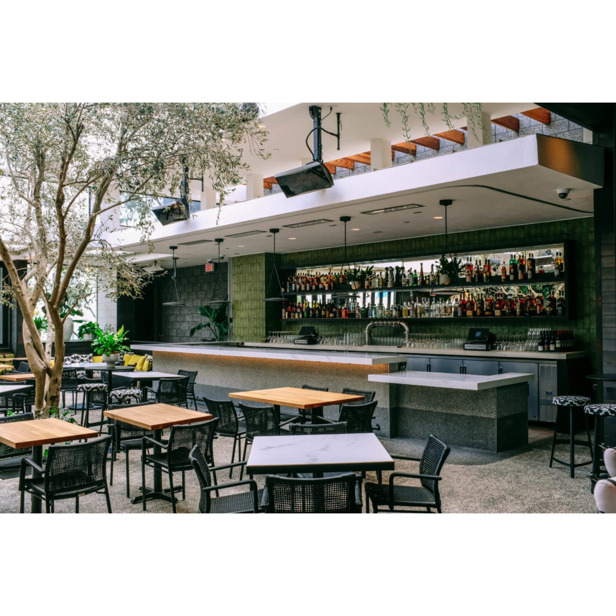 Bromic Platinum Smart-Heat Gas Premium Outdoor Heaters