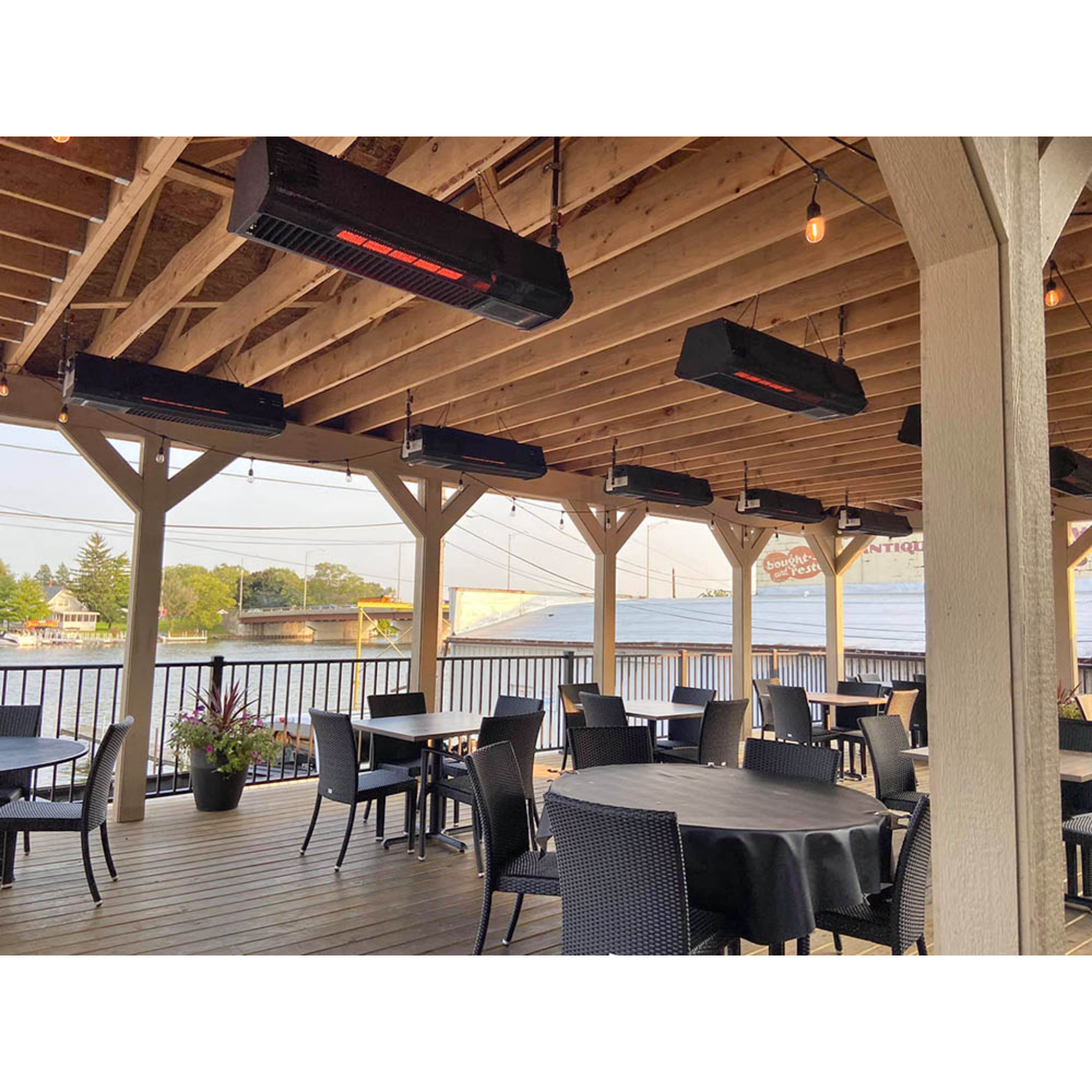 SupremeSchwank 2300 Series Outdoor Patio Heater (2312, 2313)